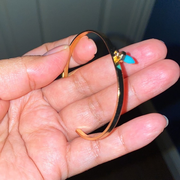 FAERYDAE STN CHARM C JULES SMITH cuff bracelet - Picture 4 of 10